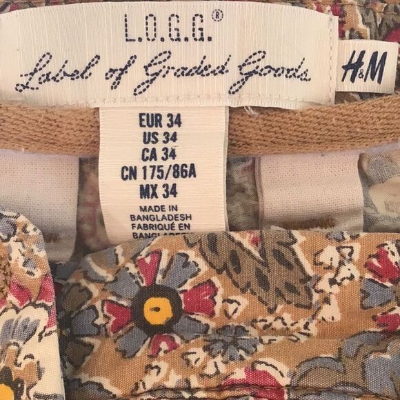 H & M Kaki Red Floral Paisley Pleat Front 100% Cotton Relaxed Shorts - Picture 14 of 16